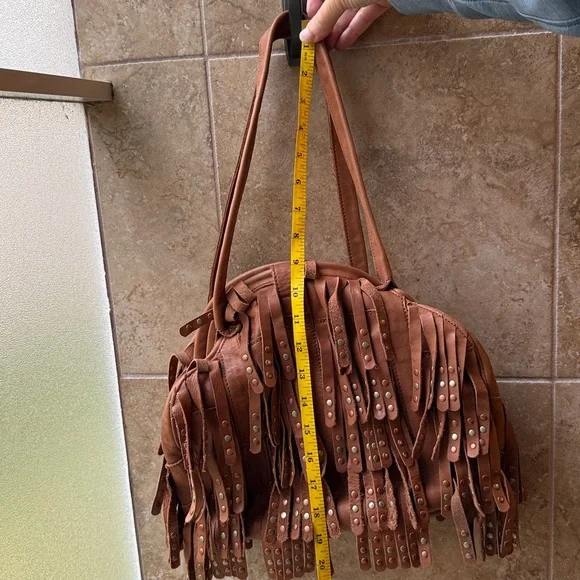 Lucky Penny Anthropologie Sunlit Fringe Soft Leather & Studs Hobo Bag Festival - Picture 16 of 16